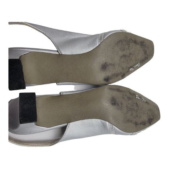 SILVER Easy Street Alive@5 Pumps Square Toe  10M 2" heel - Picture 6 of 8